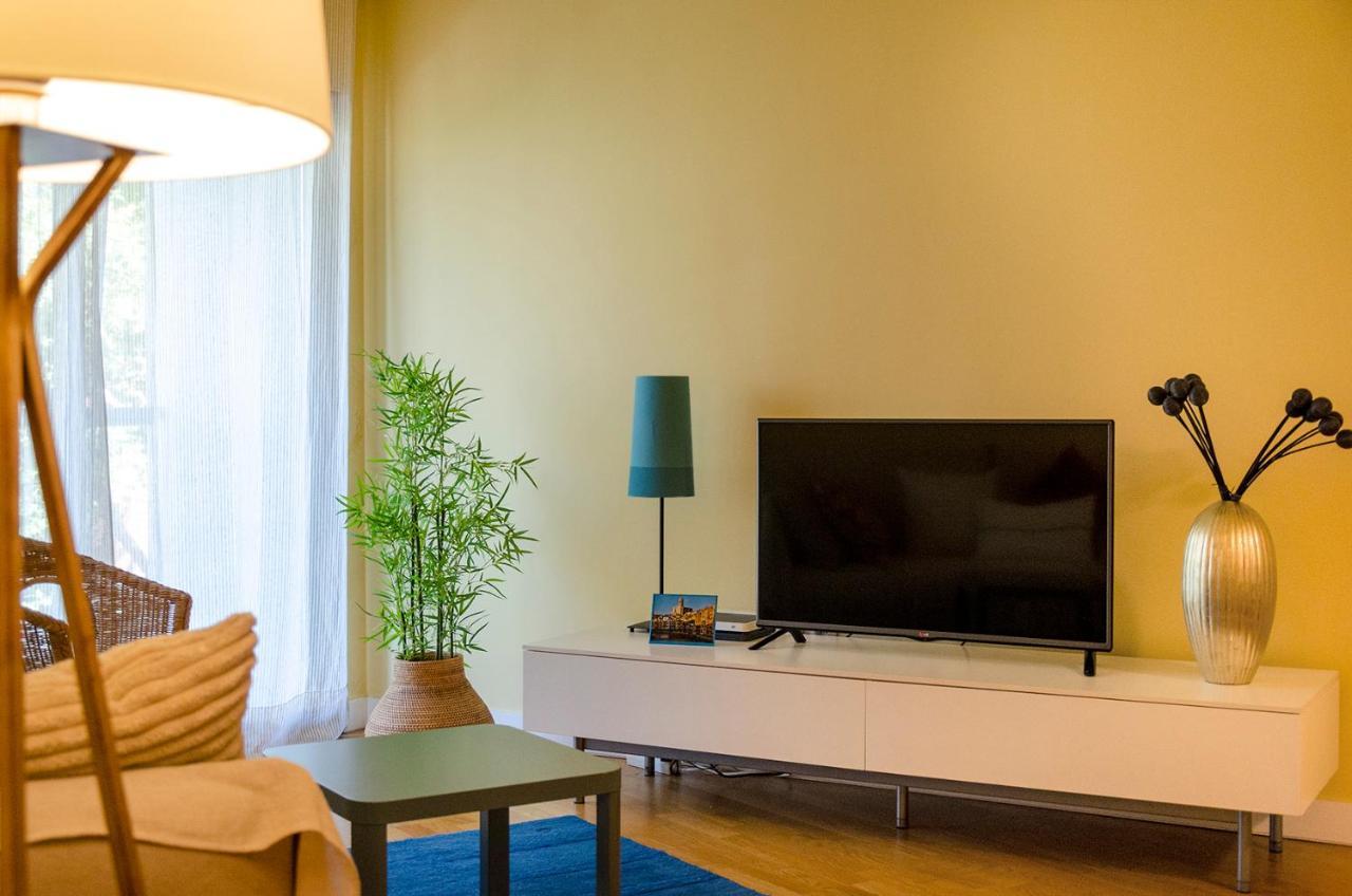Devesa Park Apartment With Private Parking Girona Exterior foto
